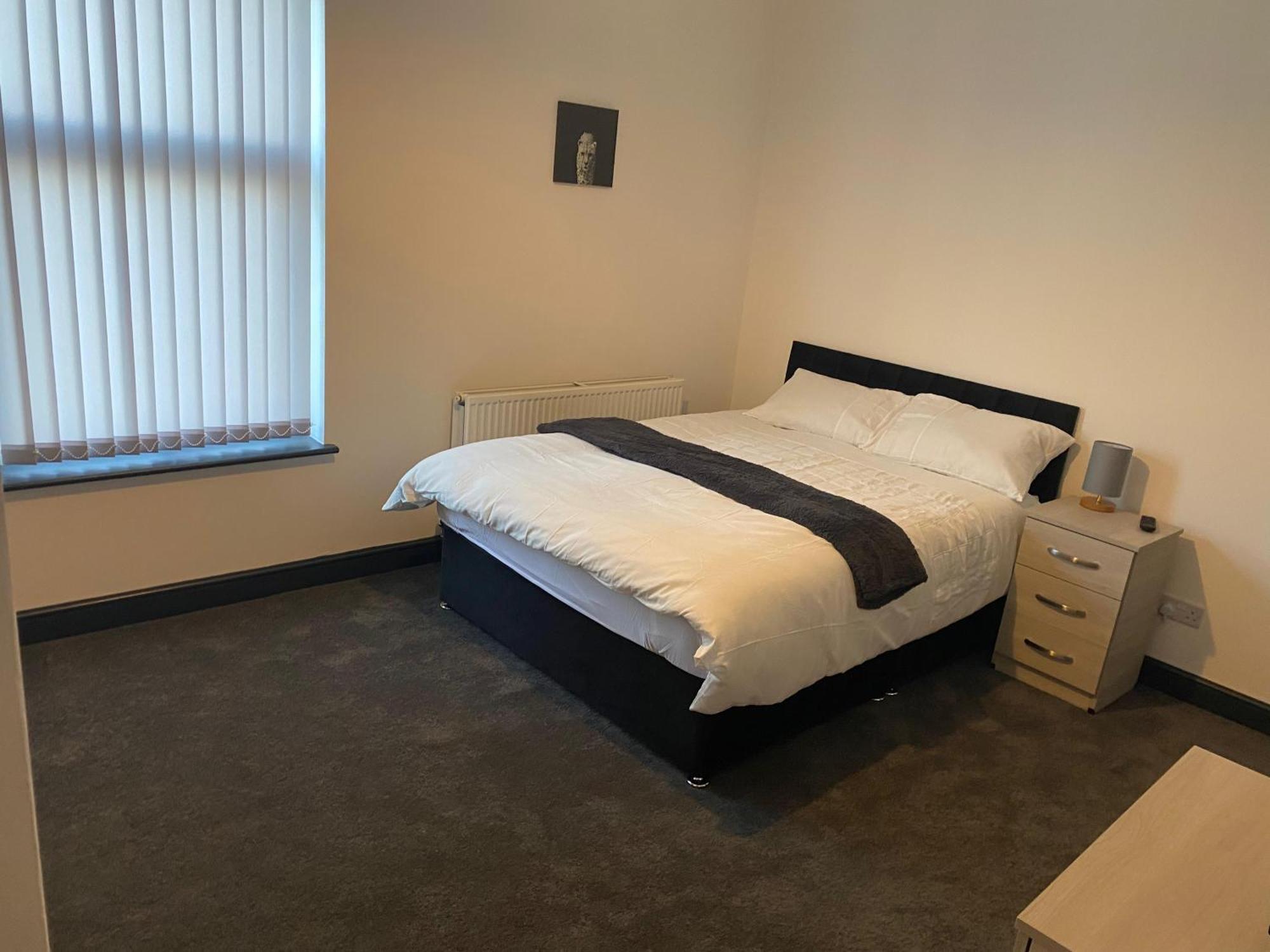 Houghton Guest House 2 Stoke-on-Trent Buitenkant foto
