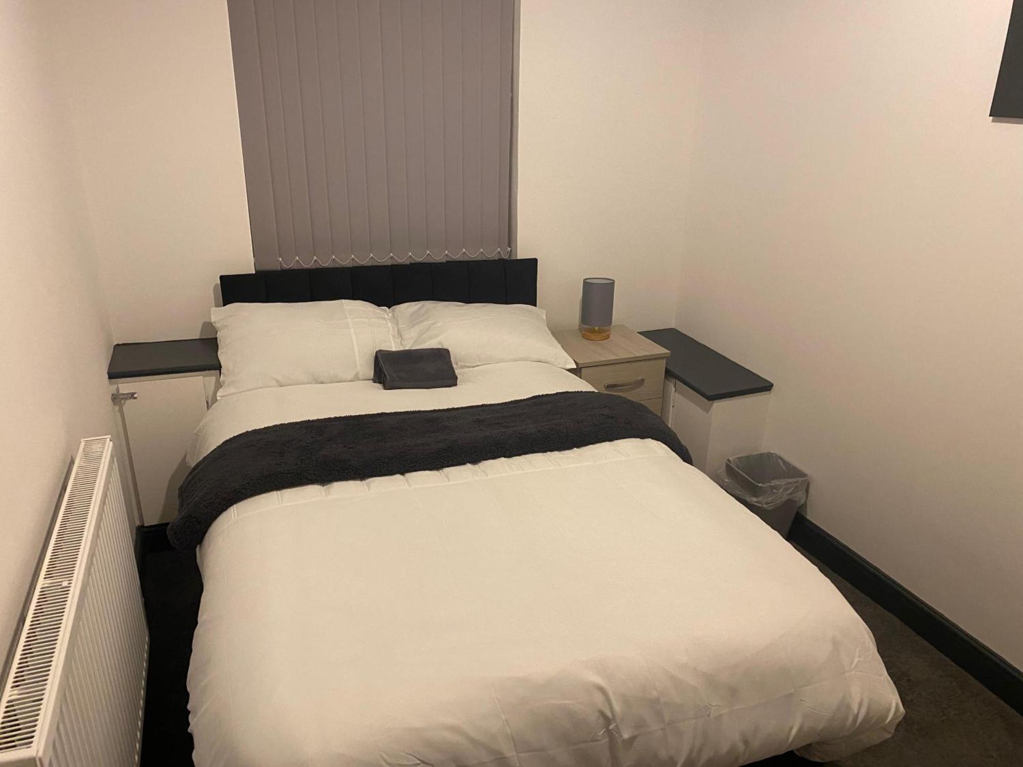 Houghton Guest House 2 Stoke-on-Trent Buitenkant foto